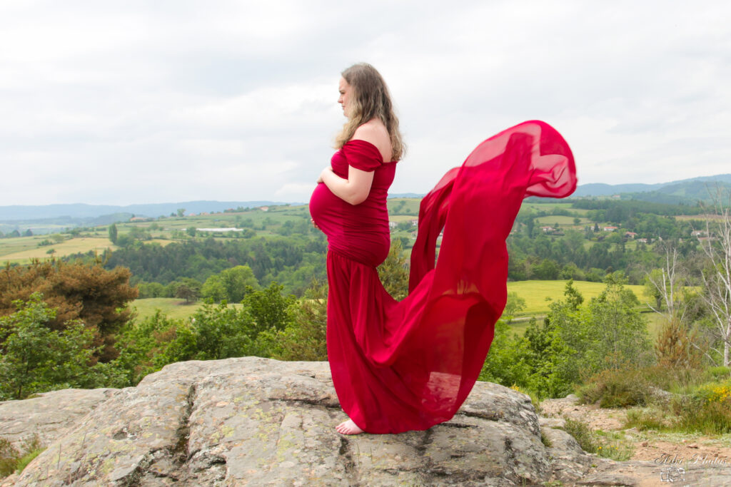 photographe montbrison grossesse robe volante rouge