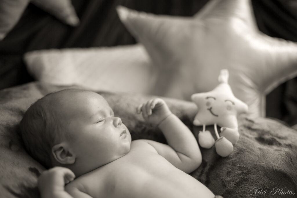 Photo bébé avec étoiles - Photographe Montbrison